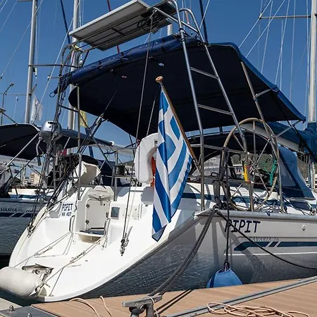 Hotel Yacht Pipit Kavala Exterior foto