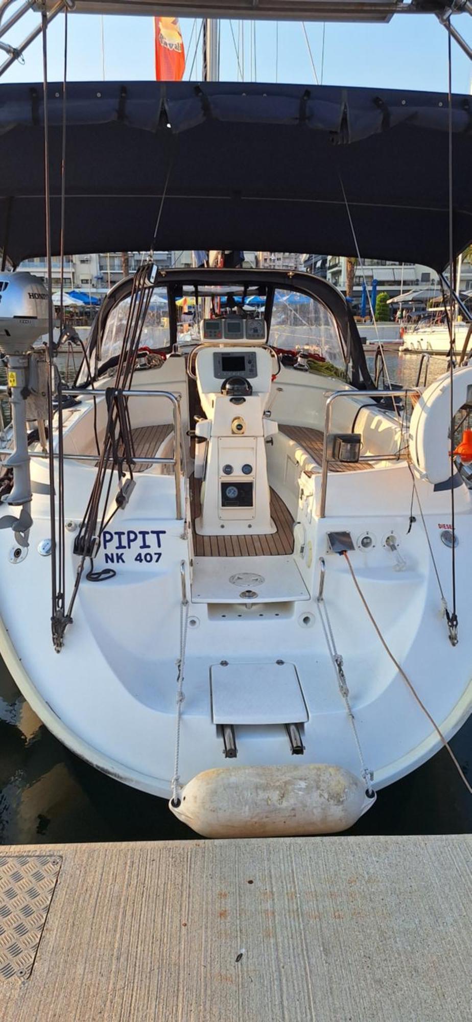 Yacht Pipit * Kavala