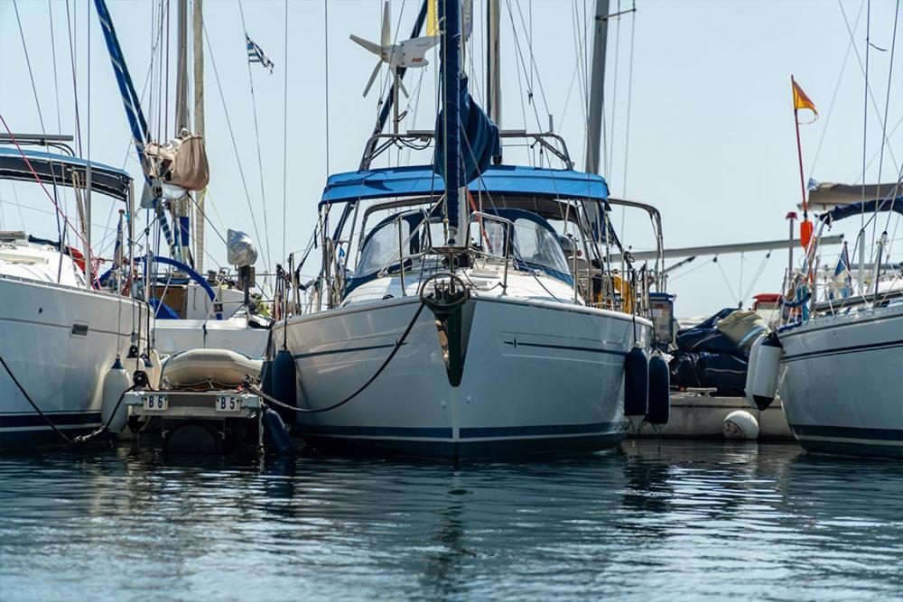 Yacht Pipit * Kavala