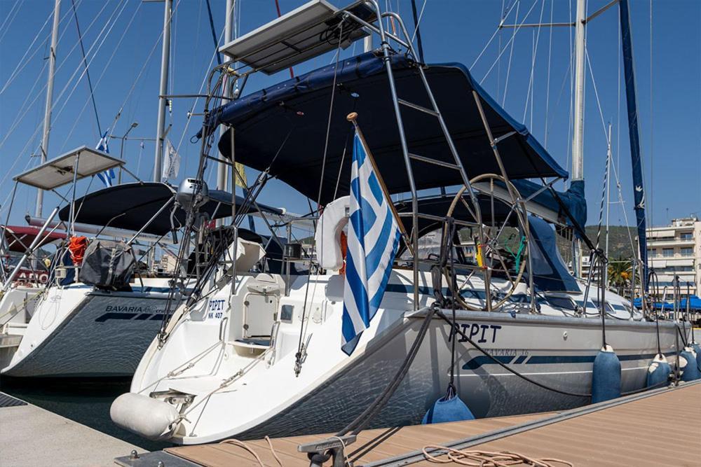 Botel Yacht Pipit