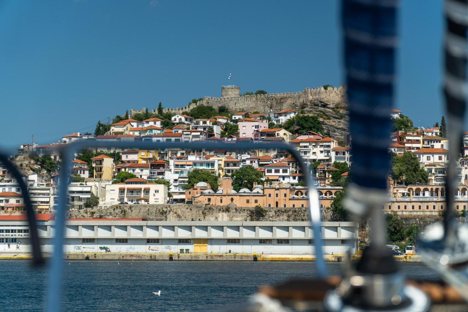 Botel Yacht Pipit Kavala